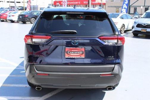 2022 Toyota RAV4 Hybrid XLE