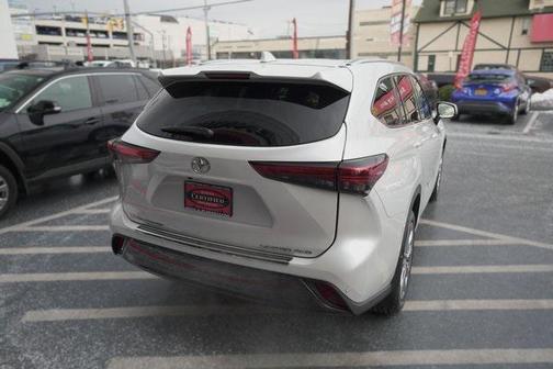 2023 Toyota Highlander Limited