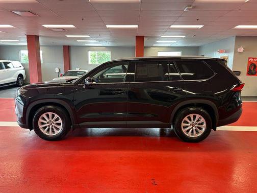 Midnight Black Metallic 2024 Toyota Grand Highlander XLE