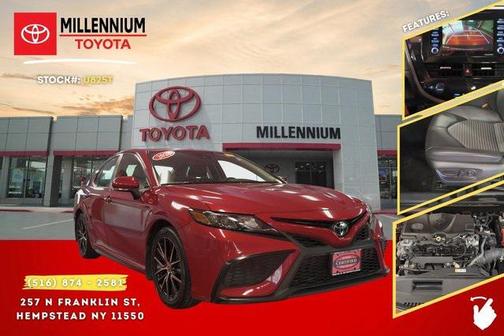 2022 Toyota Camry SE