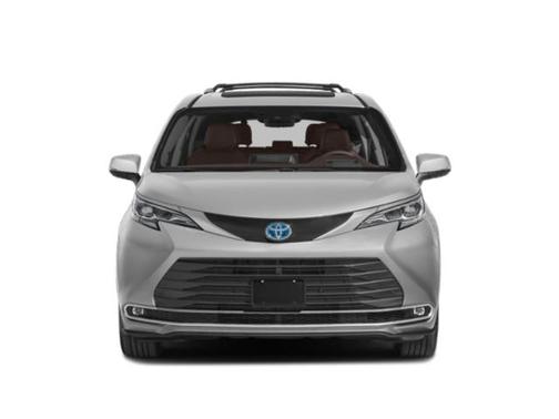 2024 Toyota Sienna Platinum