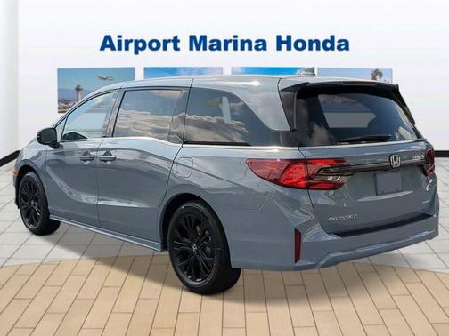 Sonic Gray Pearl 2026 Honda Odyssey Sport-L