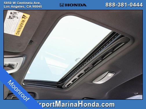 Crystal White Pearl 2015 Volvo S60 T6 R-Design