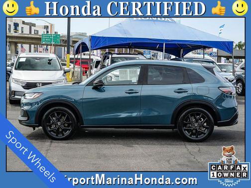 Lunar Silver Metallic 2025 Honda HR-V AWD Sport