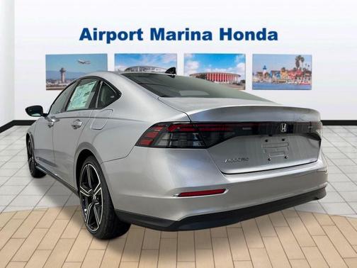 Solar Silver Metallic 2026 Honda Accord SE