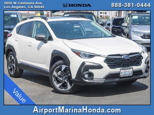 Crystal White Pearl 2024 Subaru Crosstrek Limited