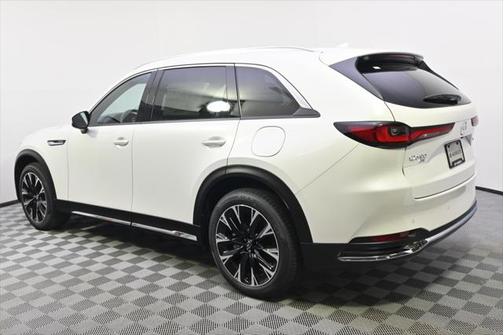 2025 Mazda CX-90 PHEV Premium Plus