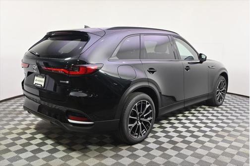 2025 Mazda CX-70 PHEV Premium Plus Package