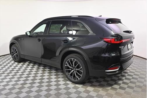 2025 Mazda CX-70 PHEV Premium Plus Package