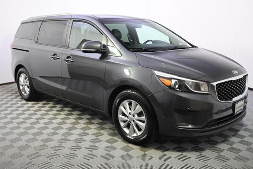 2017 Kia Sedona LX