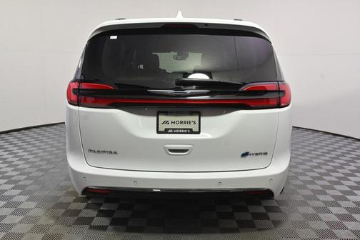 2021 Chrysler Pacifica Hybrid Touring L