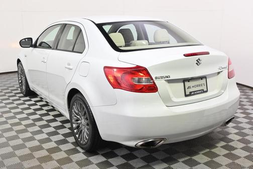2012 Suzuki Kizashi SE