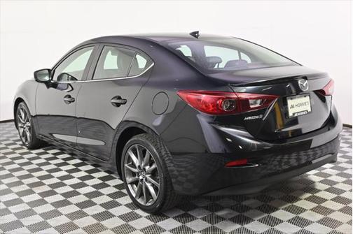 2018 Mazda Mazda3 Touring