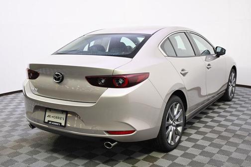 Platinum Quartz Metallic 2026 Mazda Mazda3 FWD w/Preferred Package