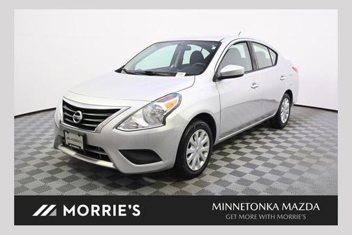 Brilliant Silver Metallic 2019 Nissan Versa 1.6 SV