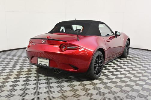 Soul Red Crystal Metallic 2026 Mazda MX-5 Miata Club