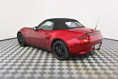Soul Red Crystal Metallic 2026 Mazda MX-5 Miata Club