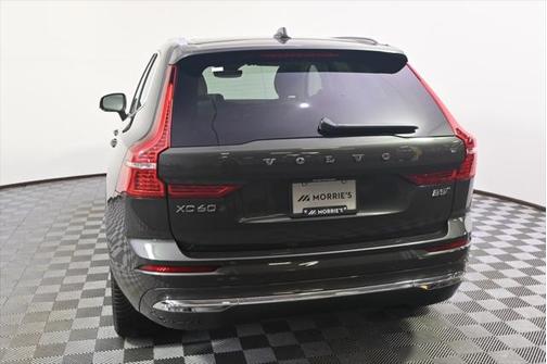 2022 Volvo XC60 B5 Inscription
