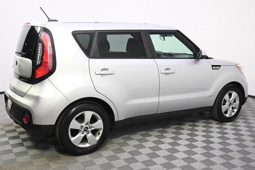 2017 Kia Soul Base