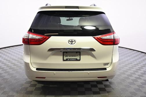 2016 Toyota Sienna Limited