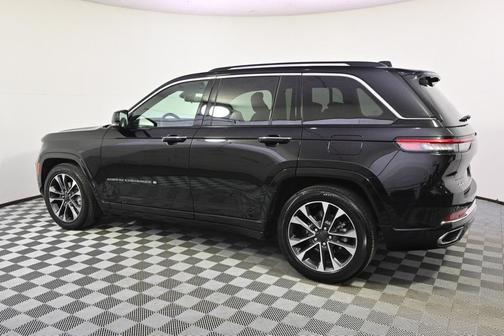 2023 Jeep Grand Cherokee Overland