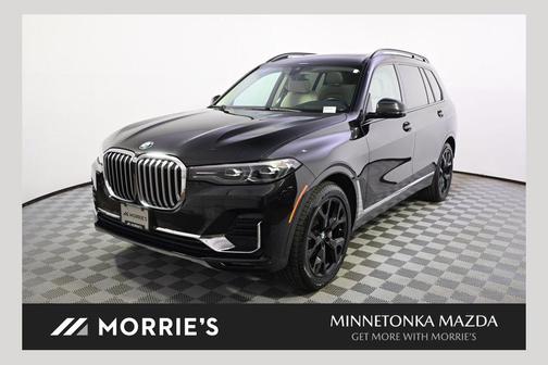 Black Sapphire Metallic 2021 BMW X7 xDrive40i