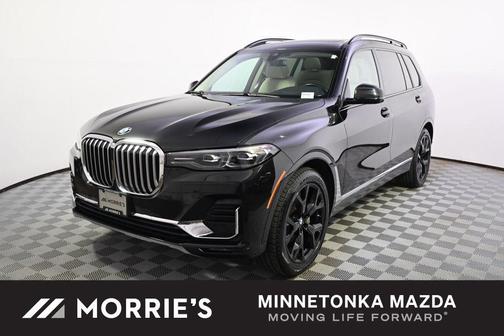 Black Sapphire Metallic 2021 BMW X7 xDrive40i
