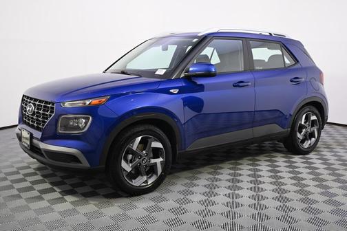 2022 Hyundai VENUE Limited