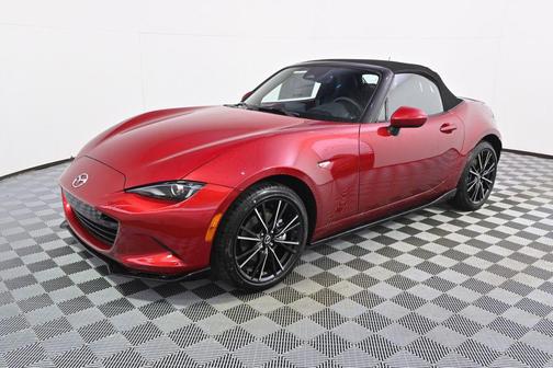 Soul Red Crystal Metallic 2026 Mazda MX-5 Miata Grand Touring