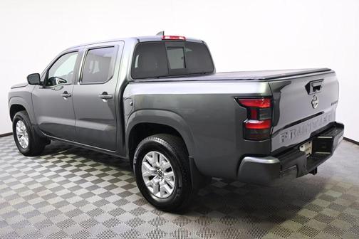 Gun Metallic 2022 Nissan Frontier SV