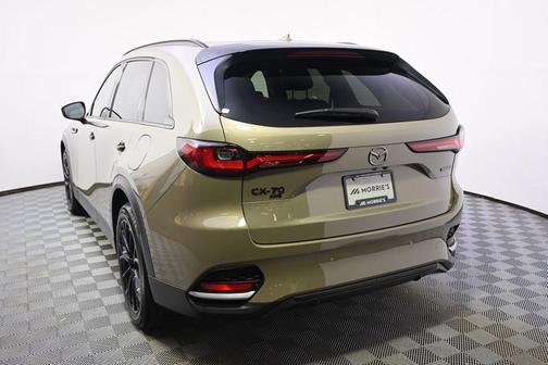 Zircon Sand Metallic 2026 Mazda CX-70 3.3 Turbo Premium