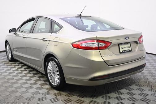 2015 Ford Fusion Hybrid SE