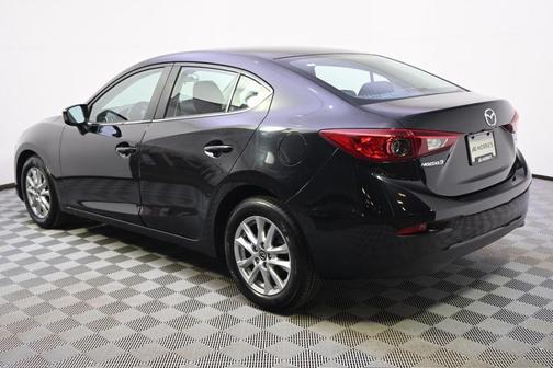 2016 Mazda Mazda3 i Sport