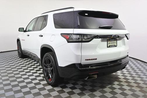 Summit White 2018 Chevrolet Traverse Premier