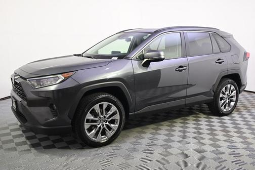 Magnetic Gray Metallic 2019 Toyota RAV4 XLE Premium