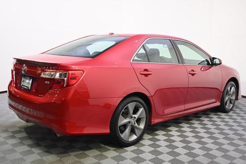 2014 Toyota Camry SE Sport
