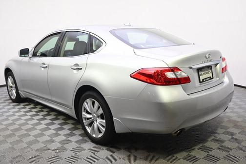 Liquid Platinum 2011 INFINITI M37x Base