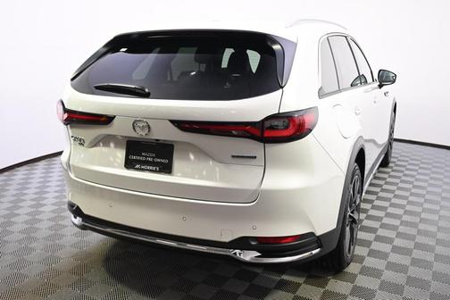 2025 Mazda CX-90 PHEV Premium Plus