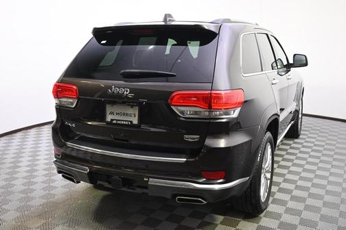 2017 Jeep Grand Cherokee Summit