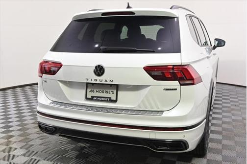 2022 Volkswagen Tiguan 2.0T SE R-Line Black 4MOTION