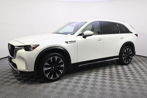 2024 Mazda CX-90 PHEV Premium Plus