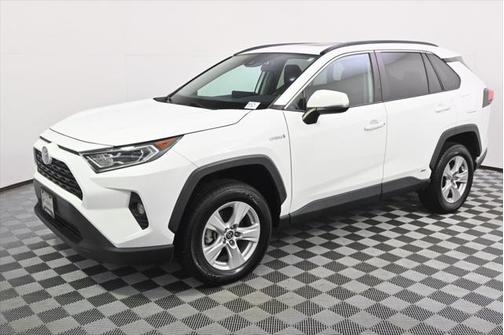 2021 Toyota RAV4 Hybrid XLE
