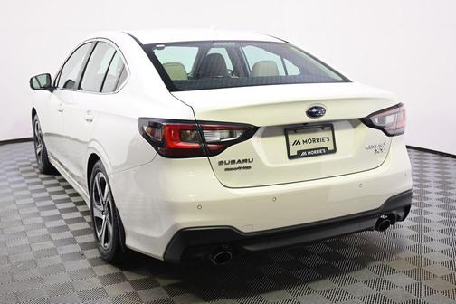 Crystal White Pearl 2021 Subaru Legacy Limited