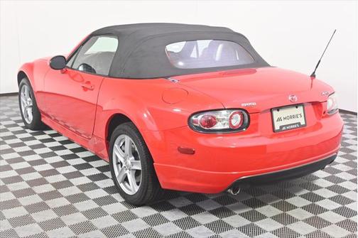 2006 Mazda MX-5 Miata Touring