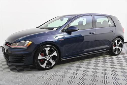 2016 Volkswagen Golf GTI 2.0T SE 4-Door