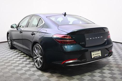 2022 Genesis G70 2.0T AWD