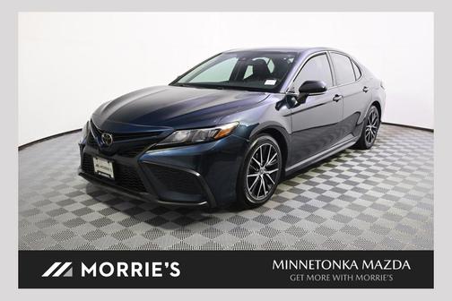 Galactic Aqua Mica 2021 Toyota Camry SE