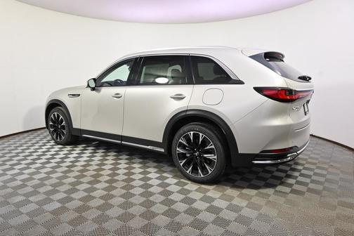 2026 Mazda CX-90 PHEV Premium Plus