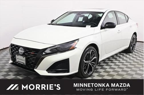 2024 Nissan Altima SR Intelligent AWD