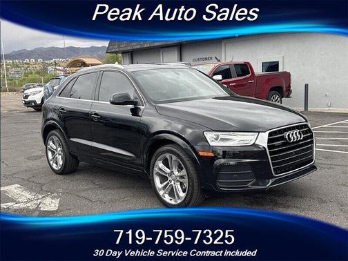 Mythos Black Metallic 2017 Audi Q3 2.0T Premium Plus